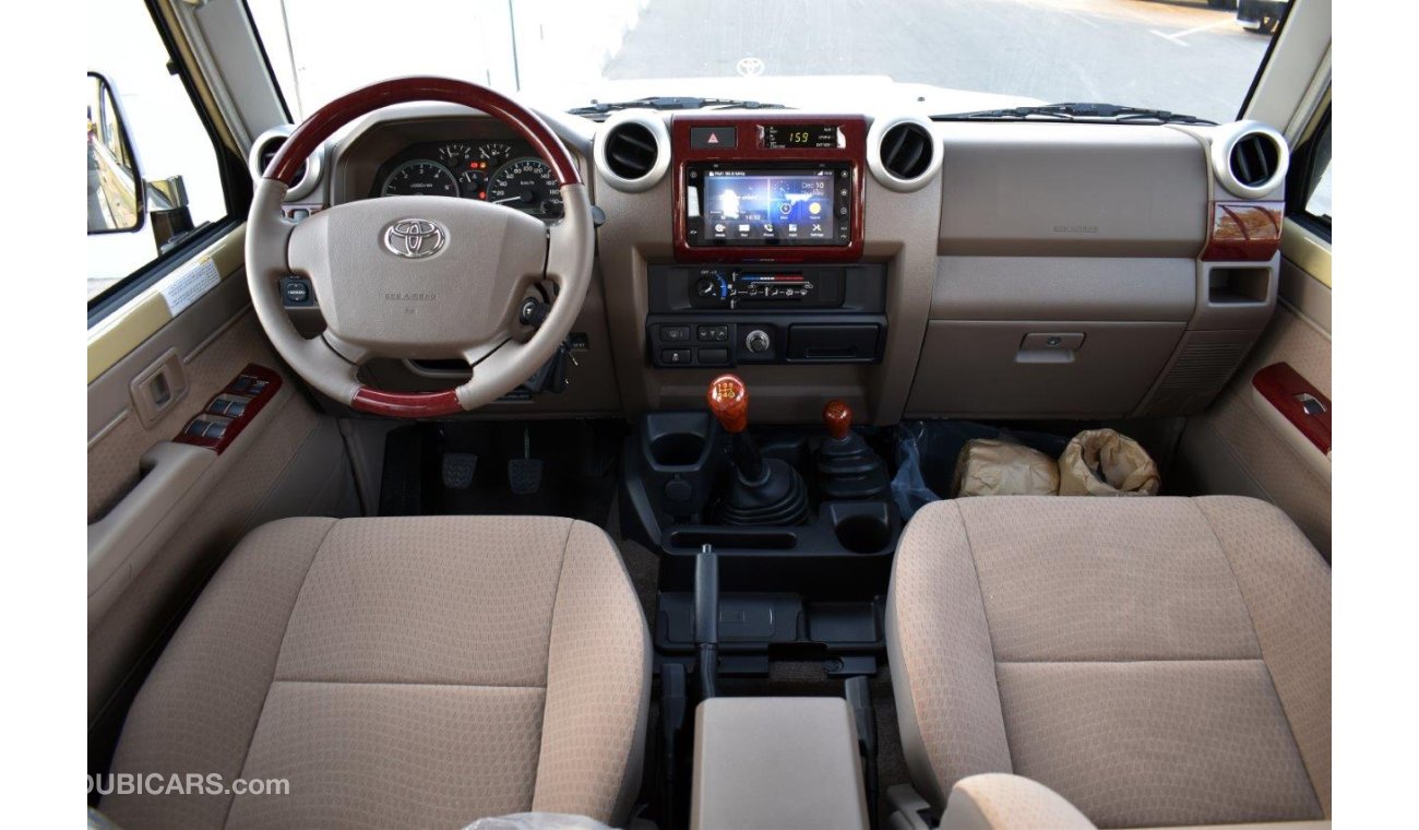 تويوتا لاند كروزر هارد توب 76  LX LIMITED V8 4.5L TURBO DIESEL 4WD 5 SEAT MANUAL TRANSMISION