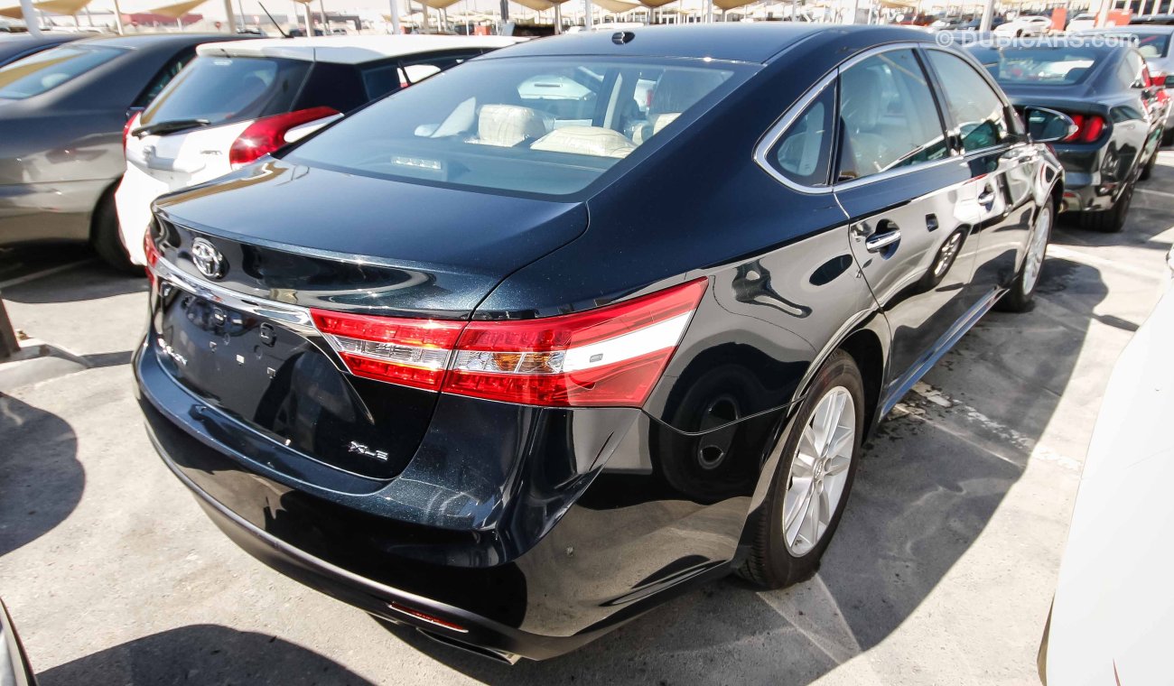 Toyota Avalon XLE