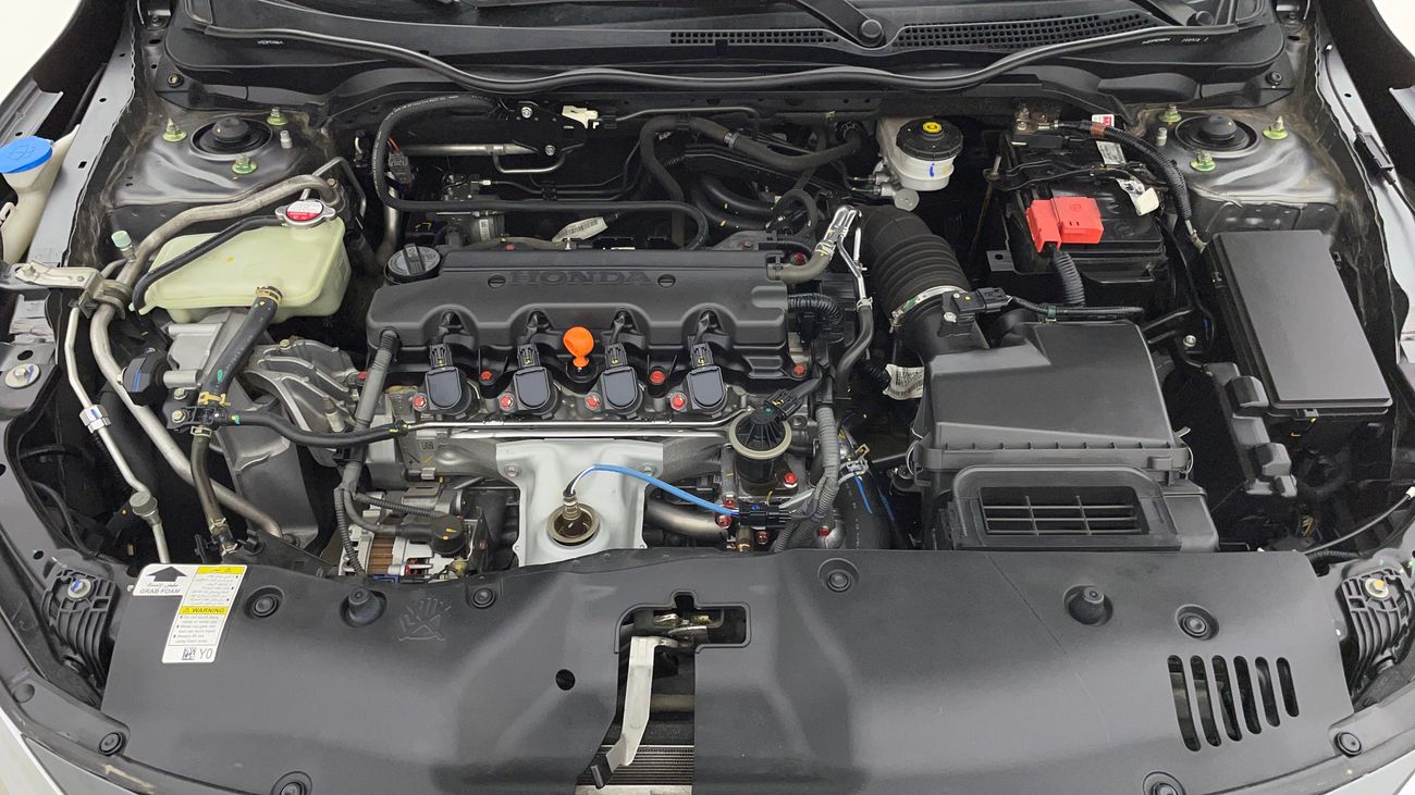 هوندا سيفيك LX 1.6 | بدون دفعة مقدمة | اختبار قيادة مجاني للمنزل