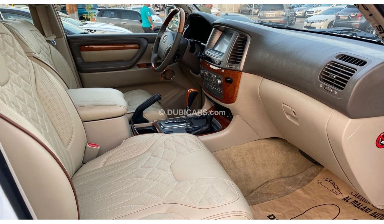 Lexus LX 470 GCC Full options