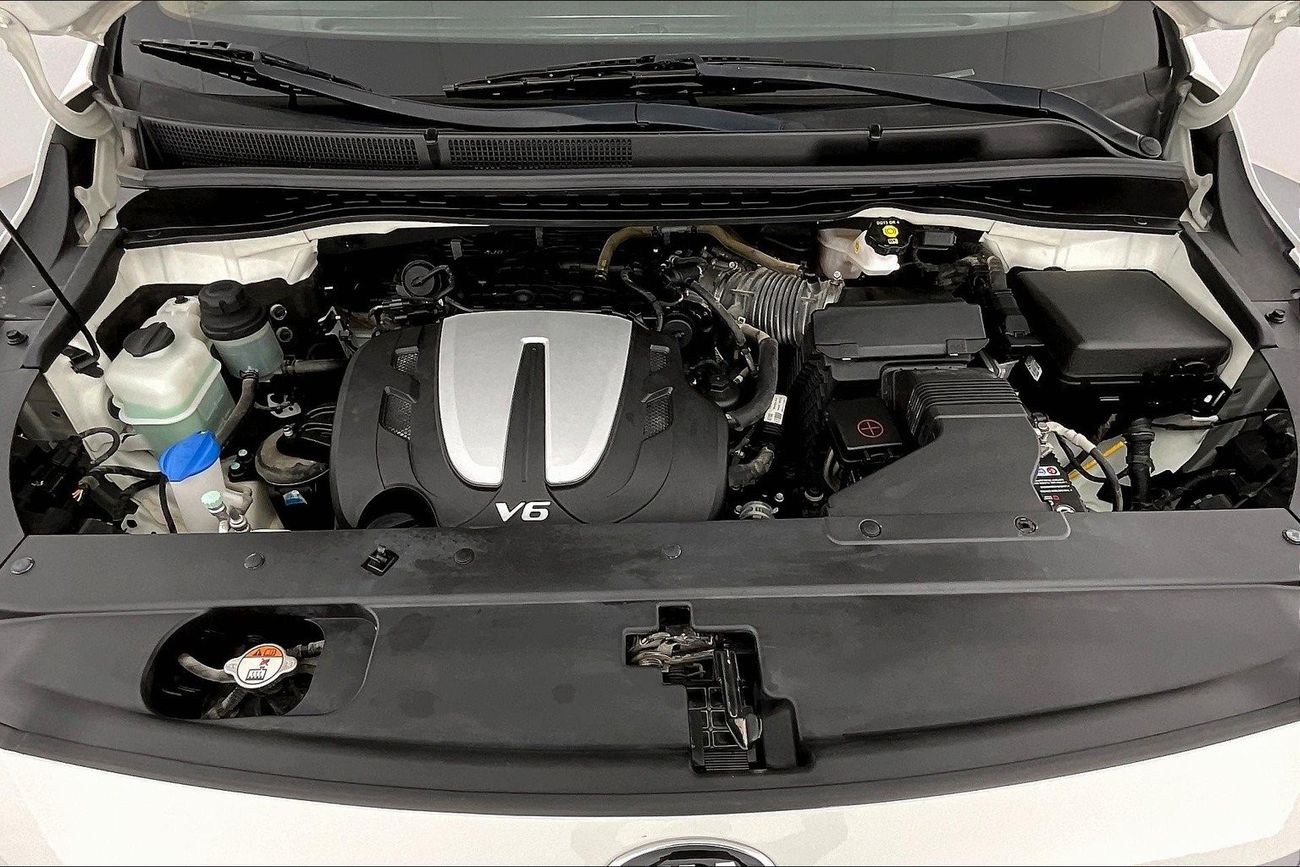 كيا كارنيفال LX