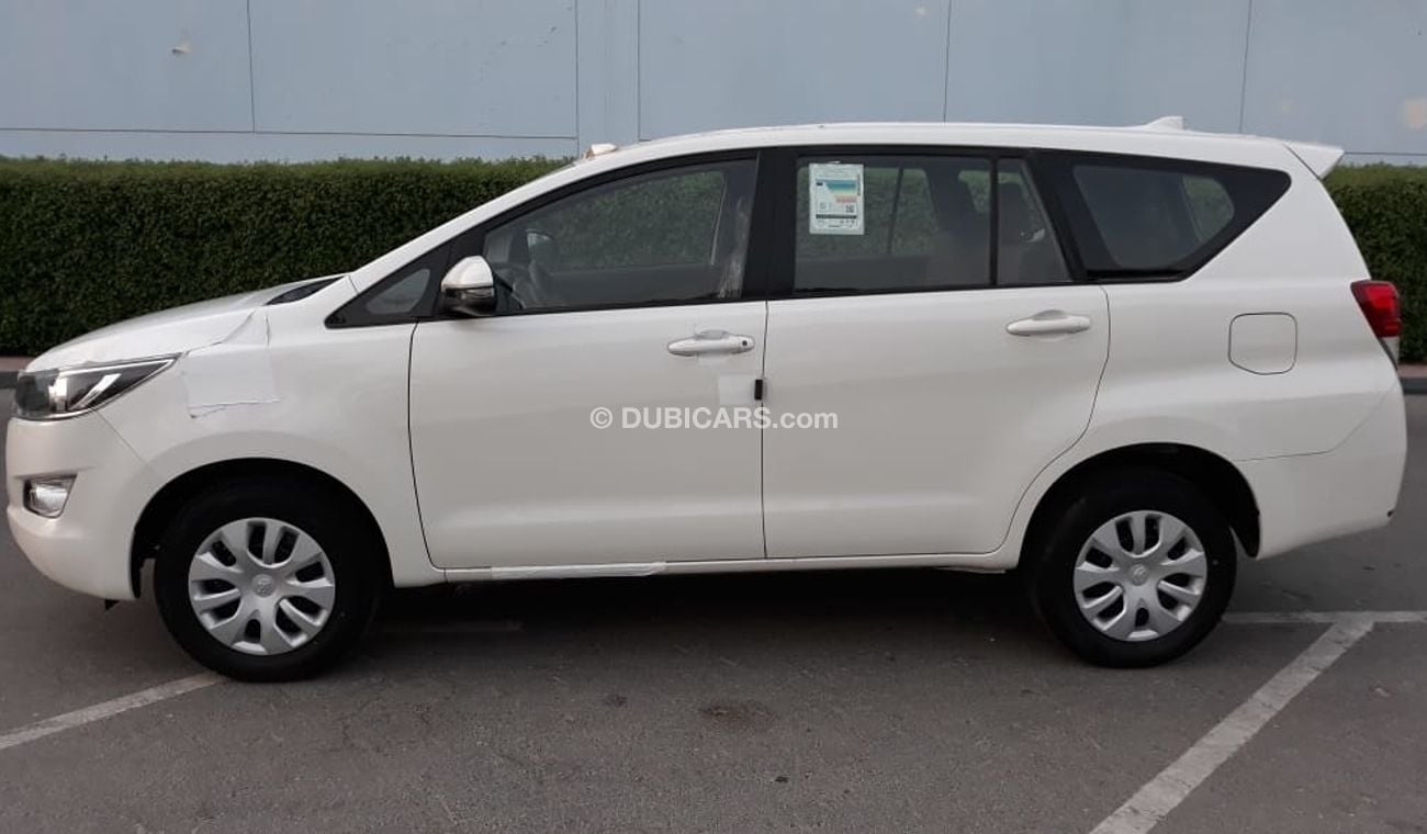 تويوتا إينوفا 2.8