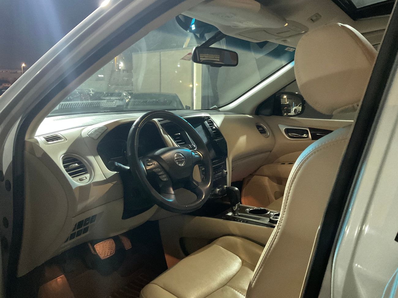 نيسان باثفايندر SV | شامل الضمان | 0 ﺪﻔﻋﺓ ﺃﻮﻟﻯ