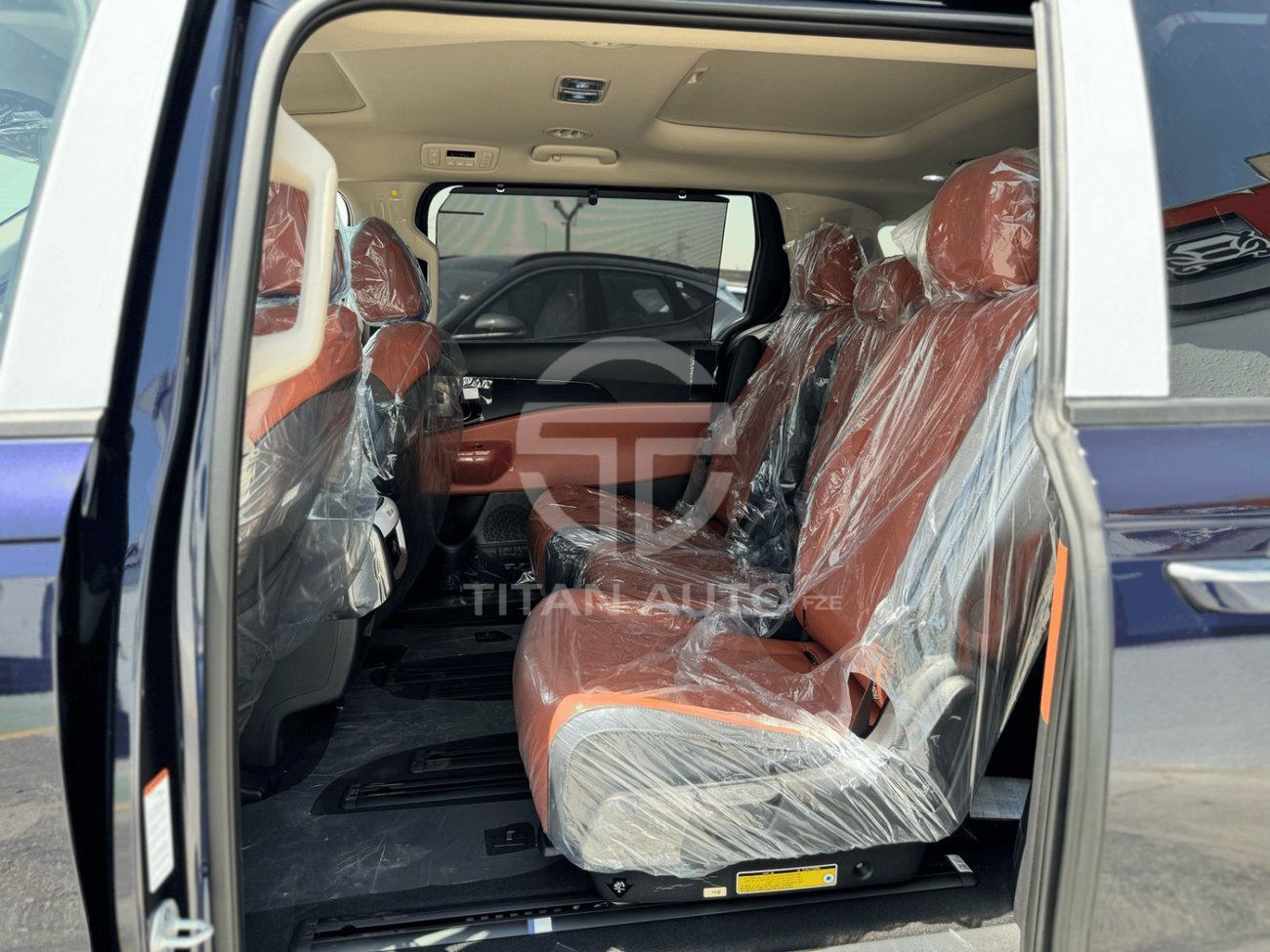 Kia Carnival KIA CARNIVAL 1.6L  HYBRID 2025 MODEL