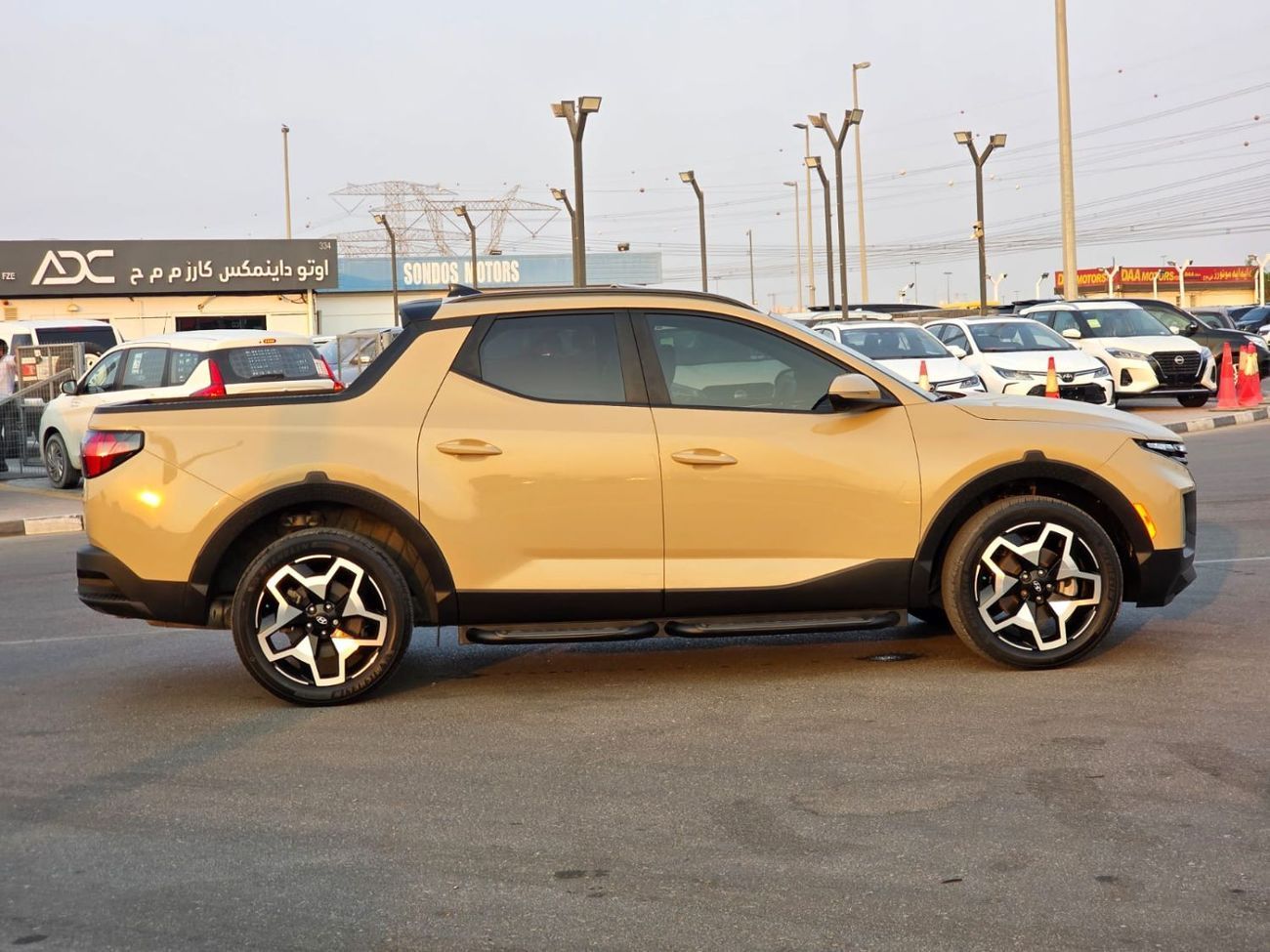 Hyundai Santa Cruz 2.5 Turbo engine 4x4 , sunroof , 360 cameraa and original leather seats