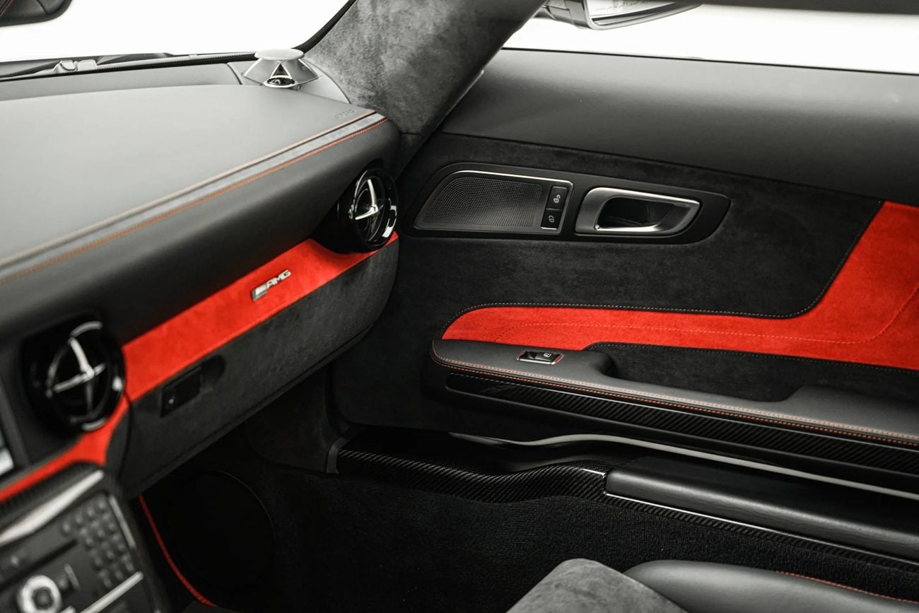 مرسيدس بنز SLS AMG