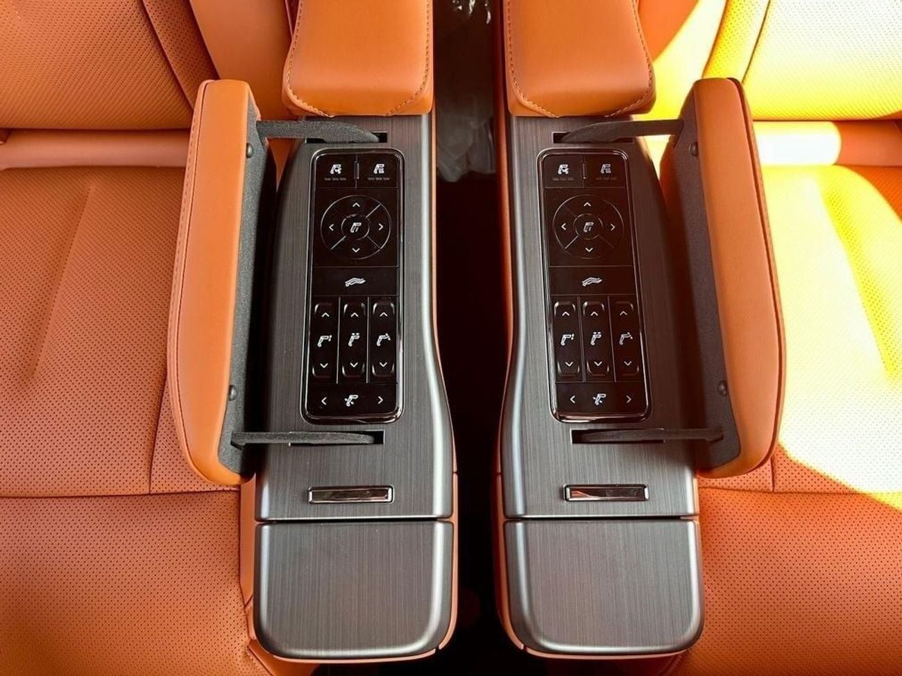 ROX 01 Long Range VIP 6 Seats VIP