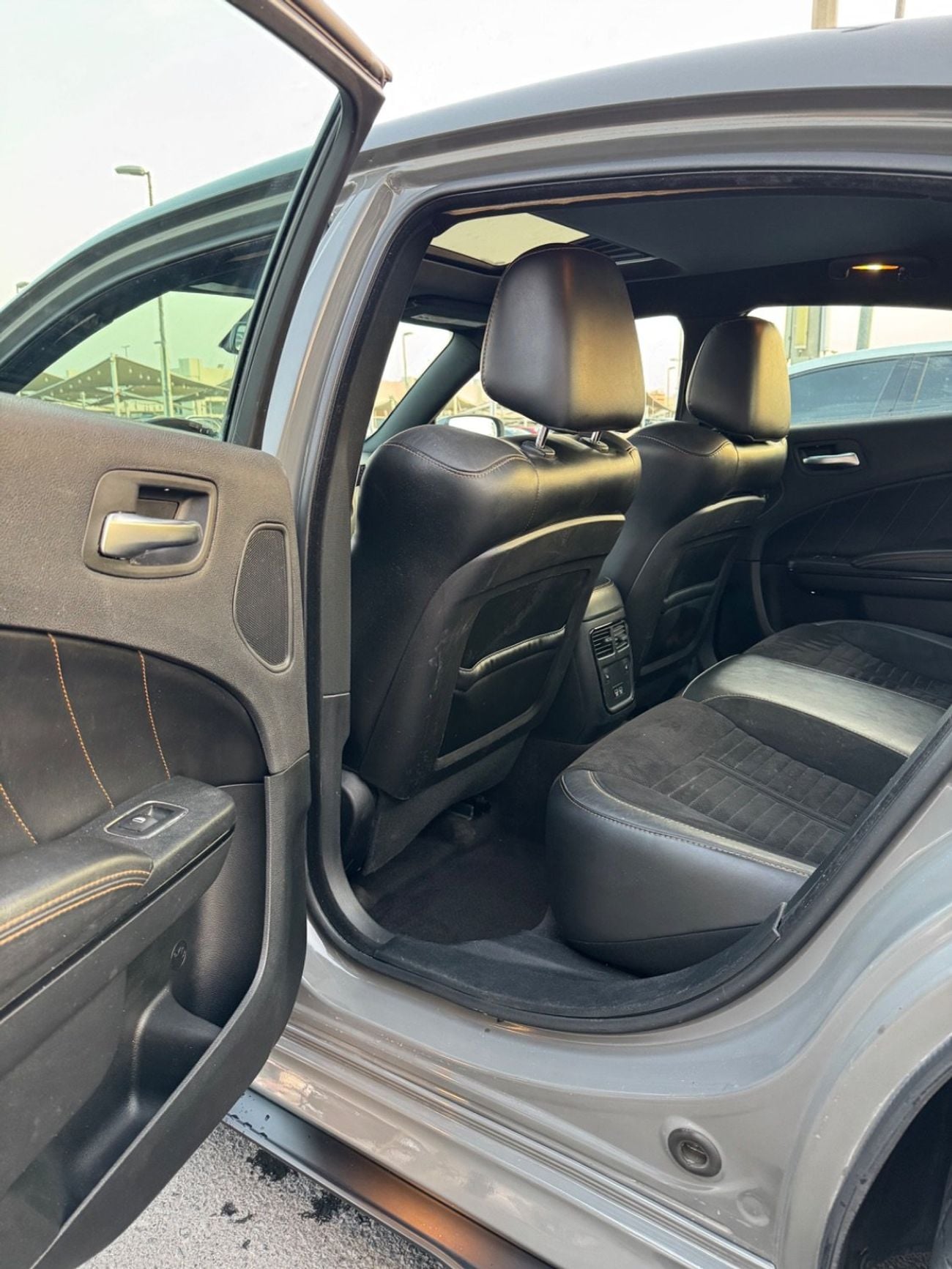 دودج تشارجر Daytona 5.7L (350 HP)