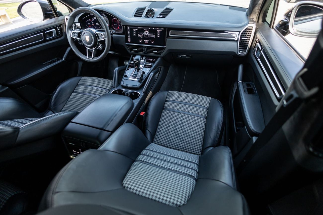 Porsche Cayenne GTS 4.0L (460 HP)