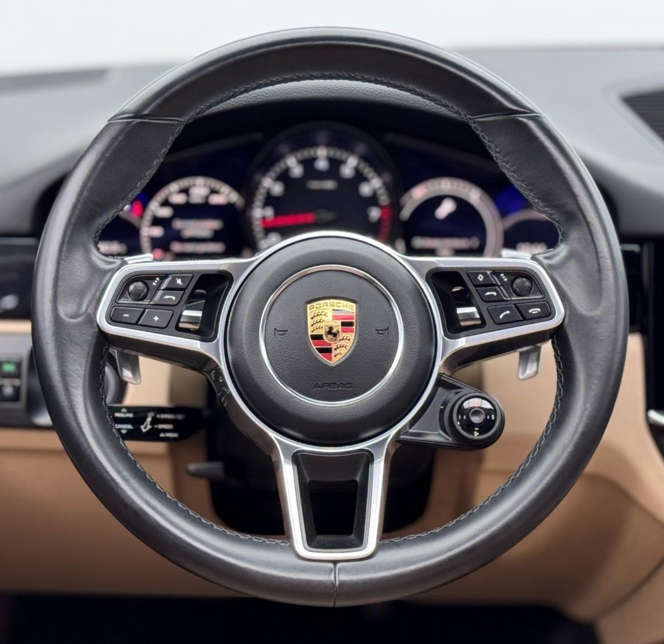 Porsche Cayenne Std 3.0L (340 HP) 2018 Porsche Cayenne, Oct 2025 Porsche Warranty, Full Porsche Service History, Ful