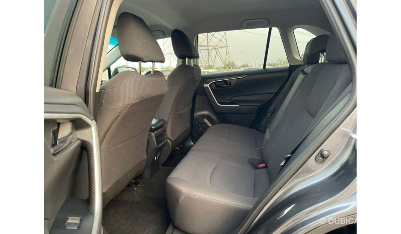 Toyota RAV4 2019 Toyota Rav4 LE MidOption With Rims / EXPORT ONLY / فقط للتصدير