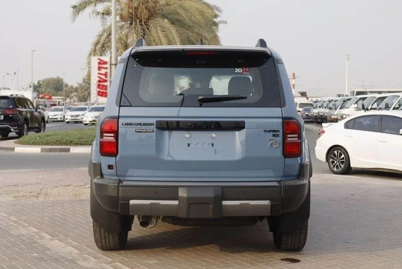 تويوتا برادو PRADO FULL OPTION PETROL VXR 2.4T