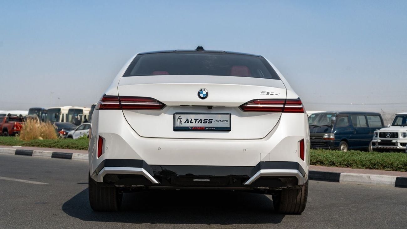 بي أم دبليو 530Li 2026 | BMW 5 SERIES 530LI LEADING M SPORT PACKAGE [ EXPORT ONLY ]