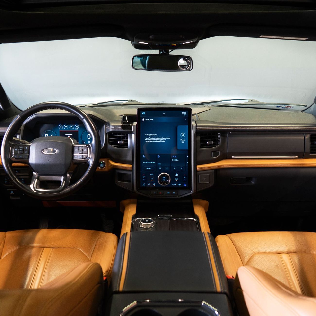 Ford Expedition AED 3,449 pm • 0% Downpayment • Expedition Platinum • Agency Warranty