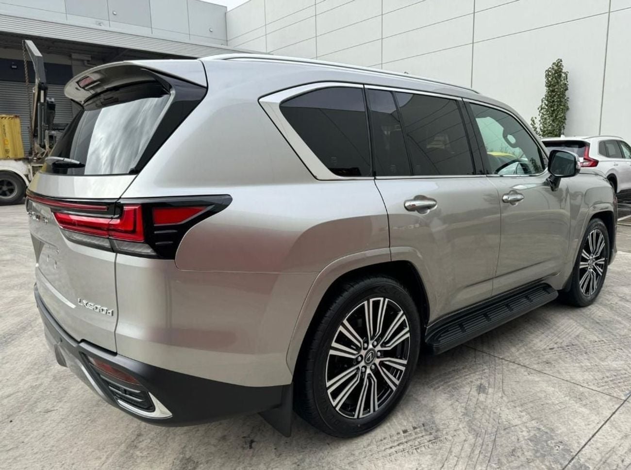 لكزس LX 500 Right-Hand drive Diesel Auto sports luxury model top of the range