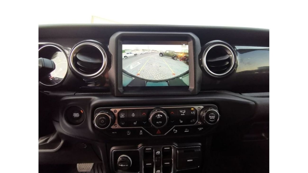 جيب رانجلر Jeep Wrangler Sport - 2022- White