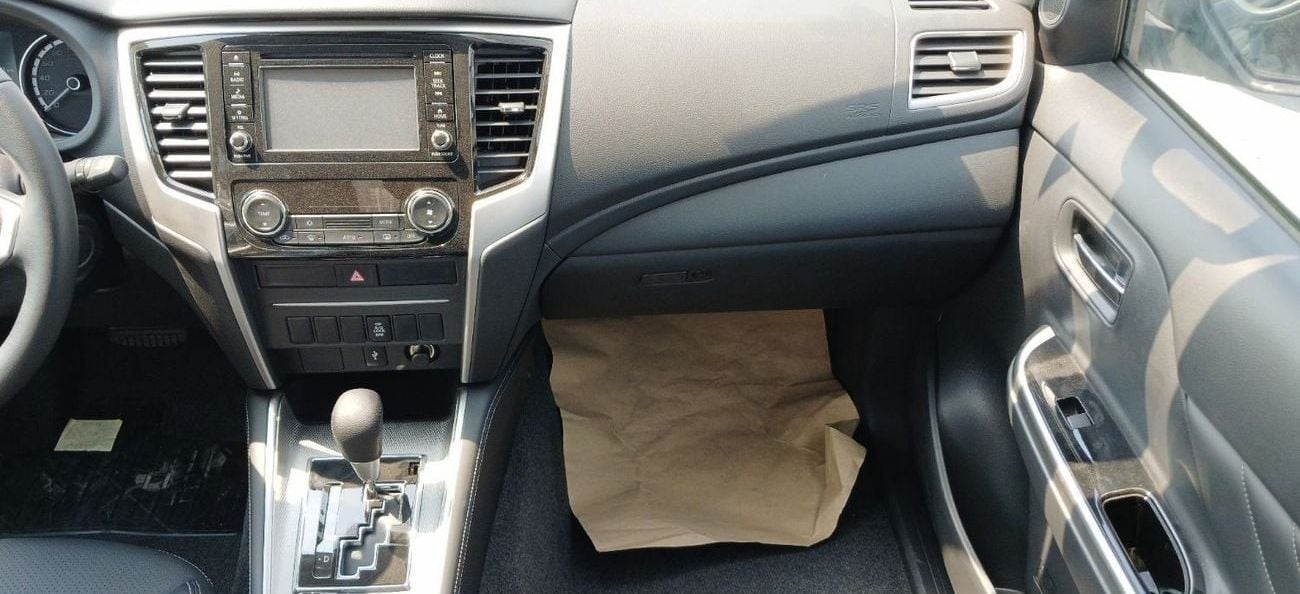 ميتسوبيشي L200 Mitsubishi L200 2.4L Diesel AT 4x4 DC 2023YM