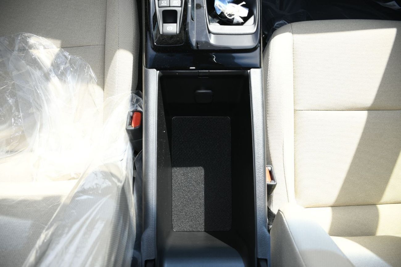 Toyota Camry 2.5L HEV With Sunroof (Ready Car)