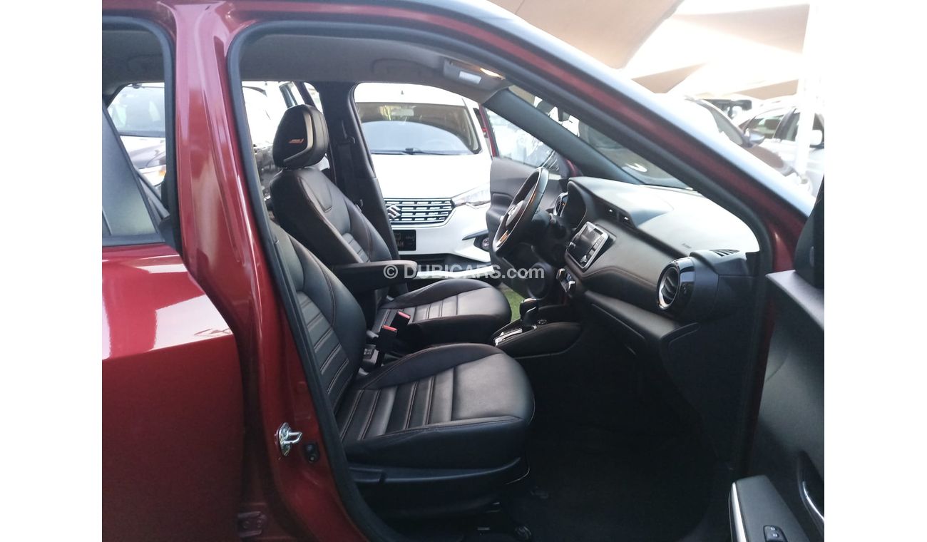 Nissan Kicks 1600 CC, 2019 model, five cameras, cruise control, sensor wheels, in excellent condition