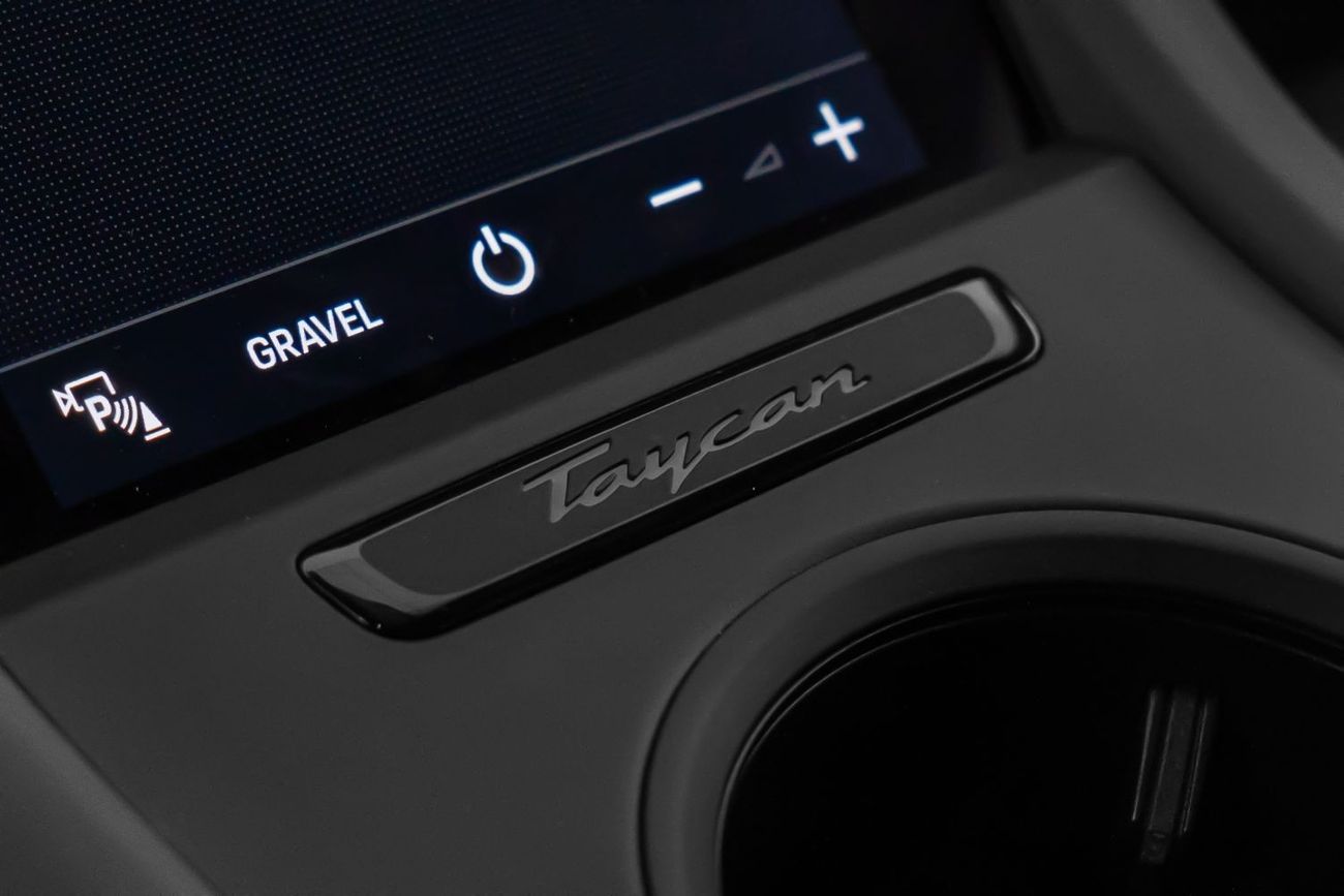 Porsche Taycan Turbo Cross Turismo