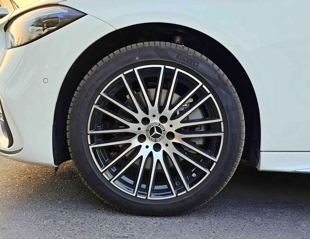 مرسيدس بنز C 200 L | 1.5L | TURBO SPORT EDITION | 360* CAMERA | LEATHER SEATS | FULL OPTION (CODE # C200L)