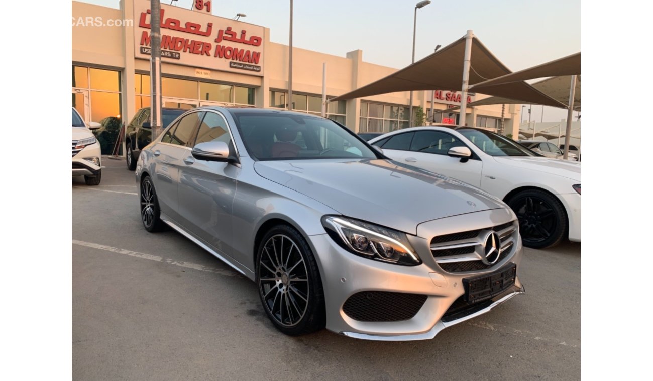 Mercedes-Benz C200 Mercedes-Benz full option C200 2017, GCC, very good condition, check, gray color, with tan interior