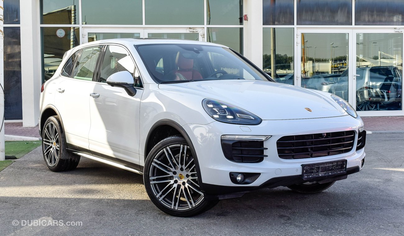 Porsche Cayenne V6 FULL SERVICE HISTORY GCC