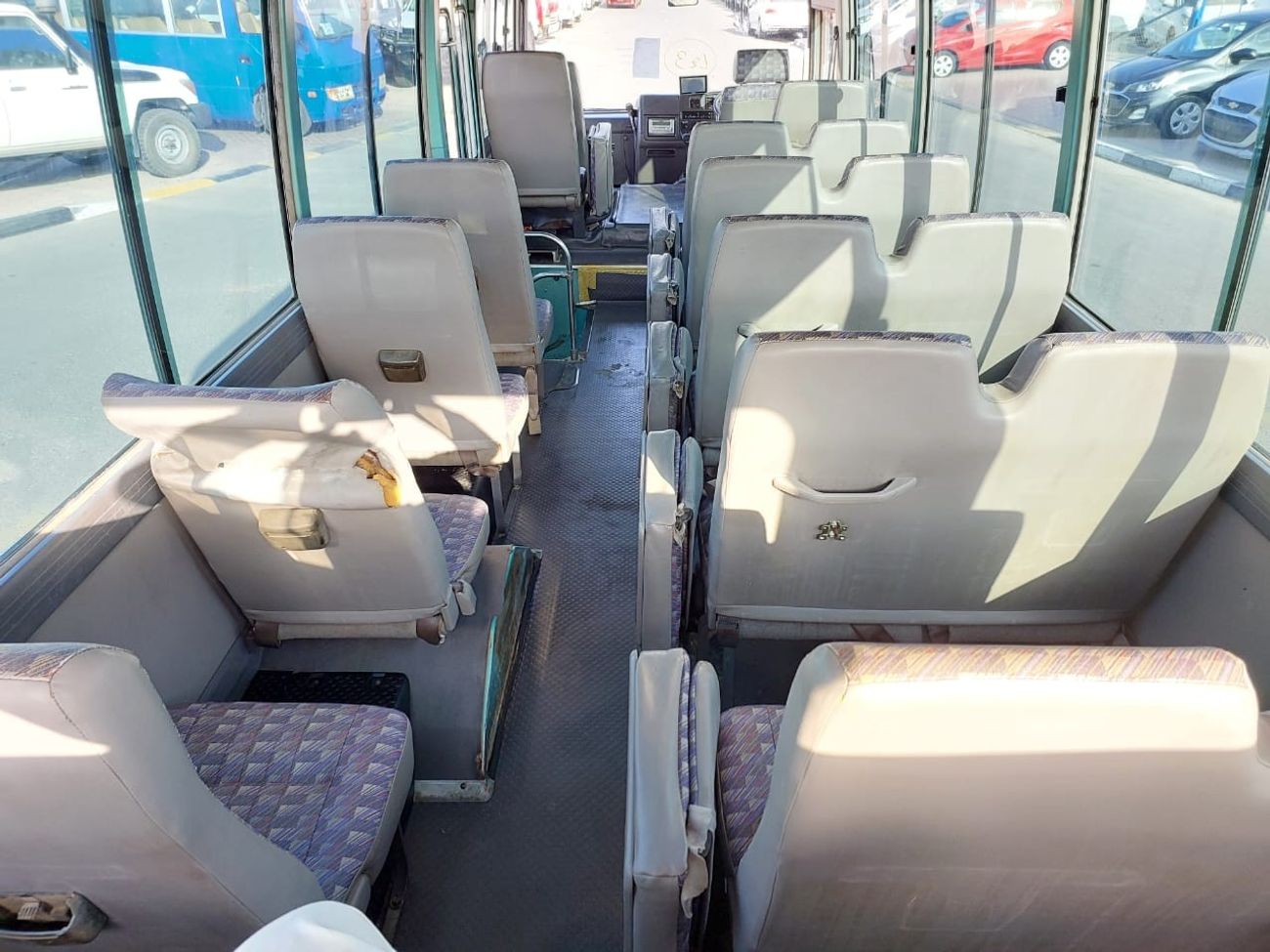 Nissan Civilian NISSAN CIVILIAN BUS RIGHT HAND DRIVE (PM0943)