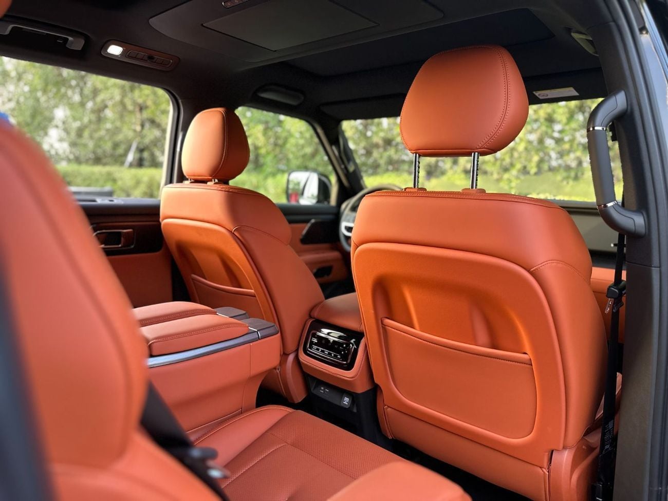 ROX 01 VIP | 6 Seats | Brand New | AED 3,400 monthly