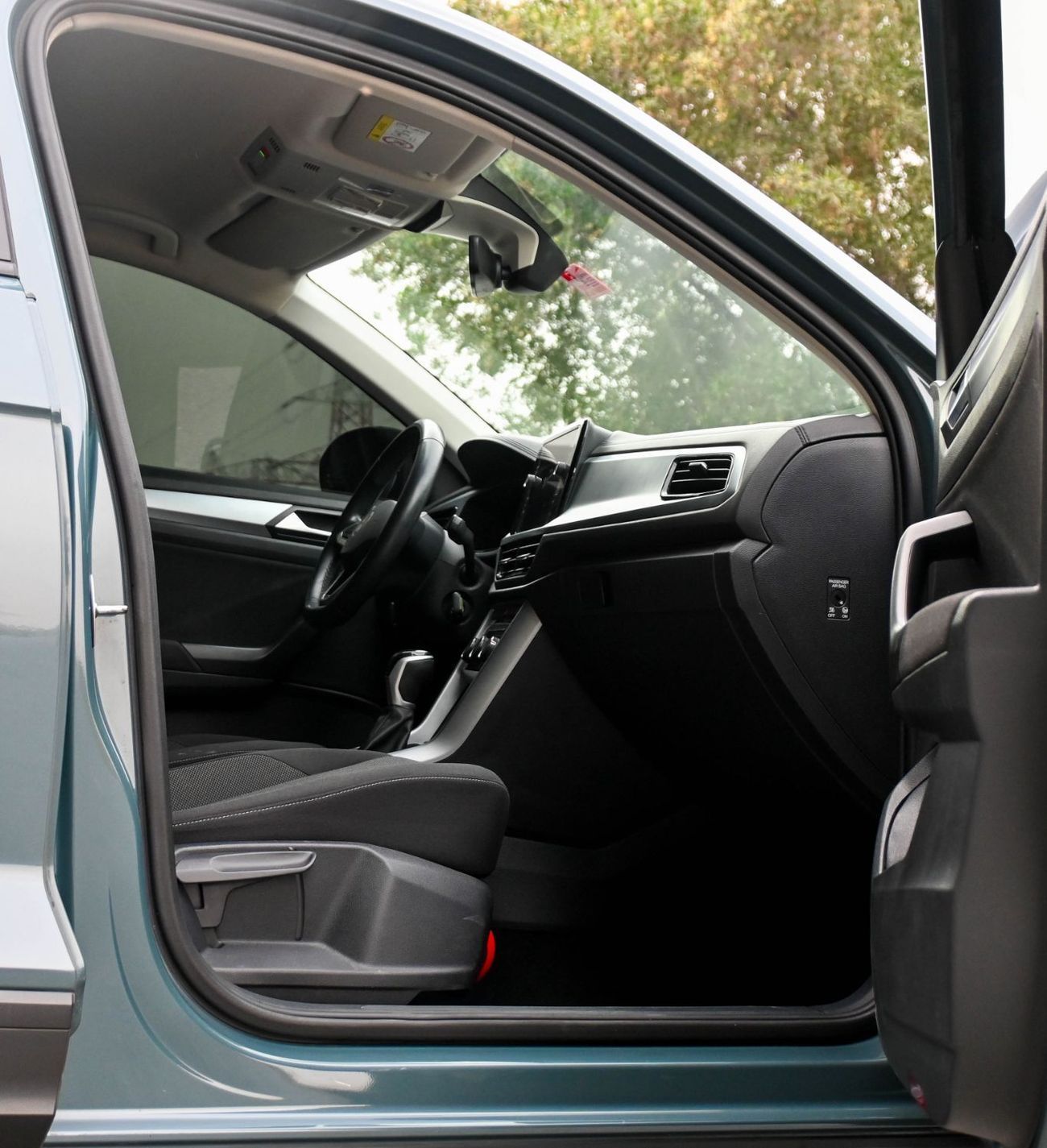 فولكس واجن T ROC Life 1.4L