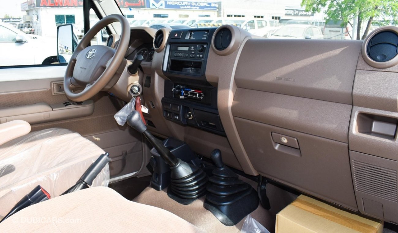 Toyota Land Cruiser Pick Up 4.5L Diesel V8 Single Cabin