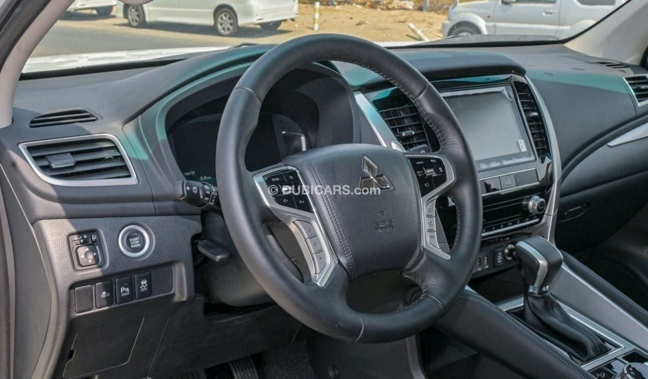 Mitsubishi Montero Sport Brand New Mitsubishi Montero Sport Export 3.0L A/T|4WD| Petrol |White/Black|MONTEROSPORT