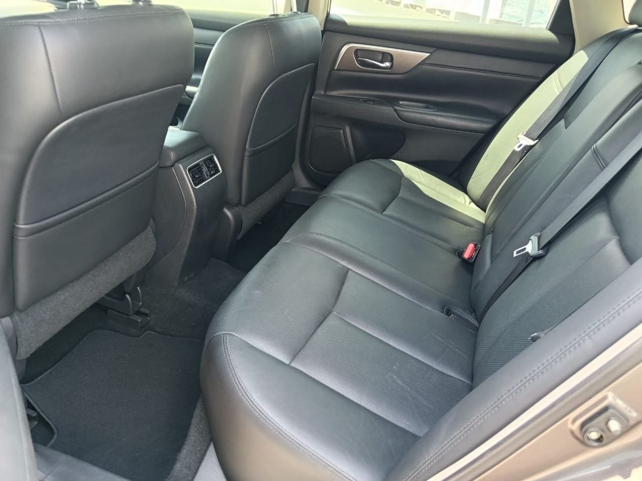 Nissan Altima SL 2.5L V4