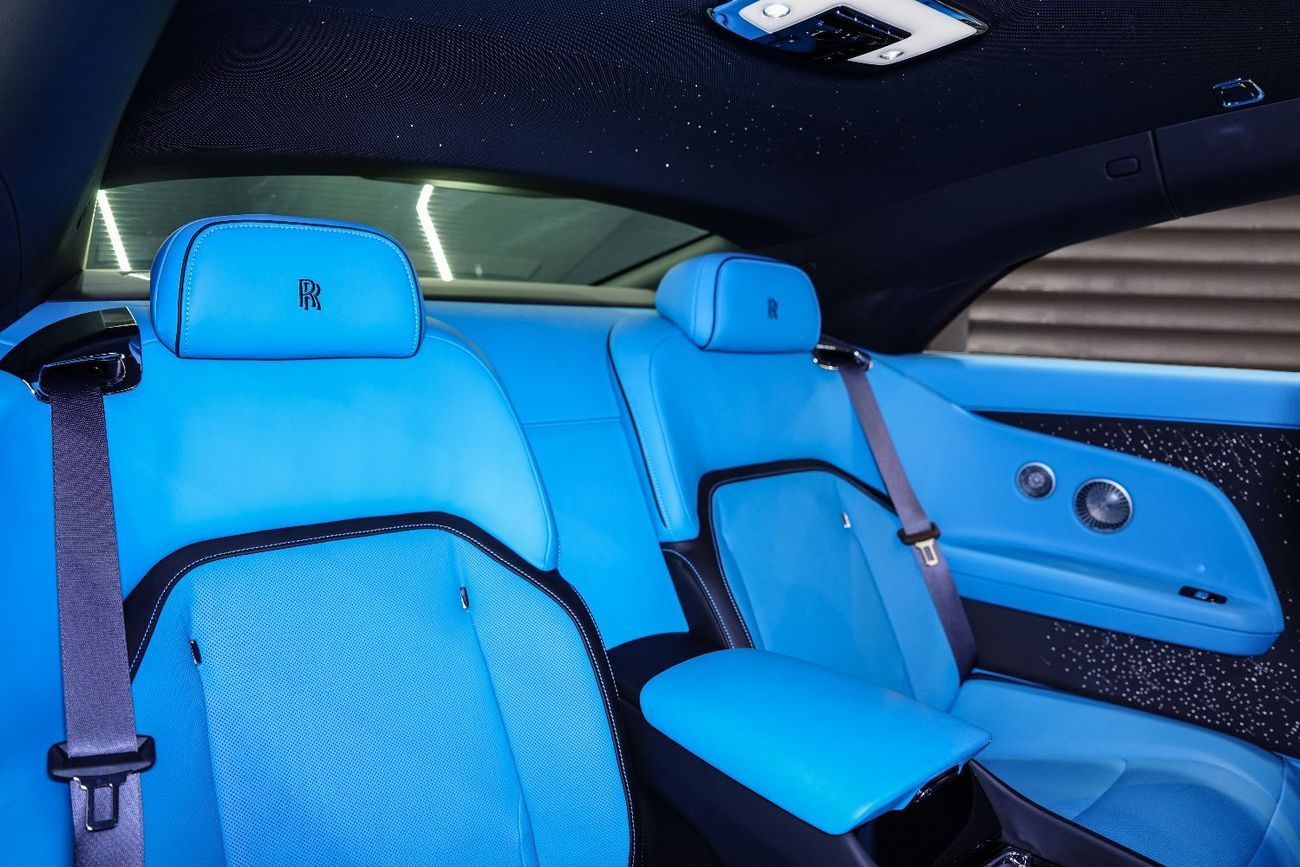 Rolls-Royce Spectre Coupe Two-Tone Interior, Bespoke Audio, Illuminated Grille, Dealer Warr + Serv!!
