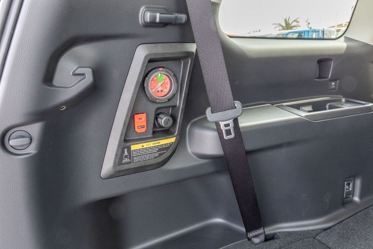 تويوتا برادو Toyota Prado VX-3 Petrol 2.4L 4WD - Black - 2025 (Export)