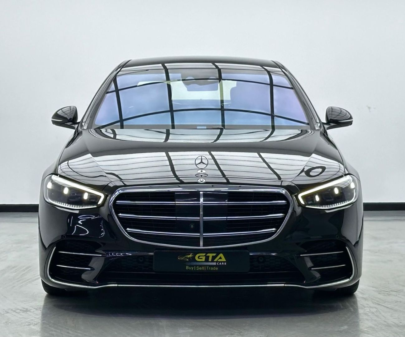 مرسيدس بنز S 580 4MATIC Exclusive 4.0L 2022 Mercedes Benz S580 4MATIC, 2027 MB Warranty, 2026 MB Service Pack, Fully