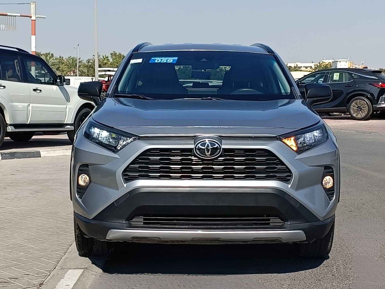 Toyota RAV4 LE/ LEATHER SEATS/ RIMS/ DVD CAMERA/ RADAR/LOT#74486