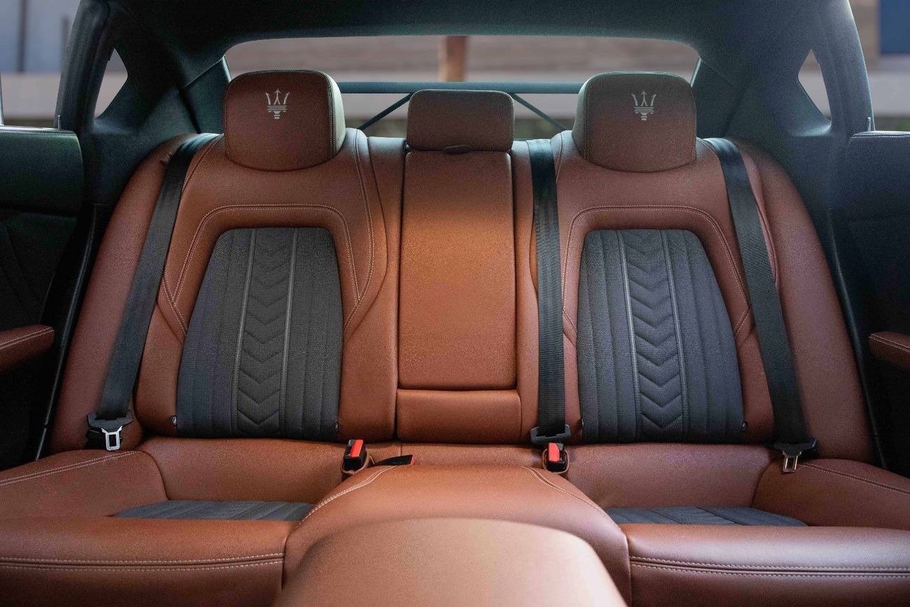 مازيراتي كواتروبورتي GRANLUSSO | 3,133 P.M  | 0% Downpayment | LOW KMS!