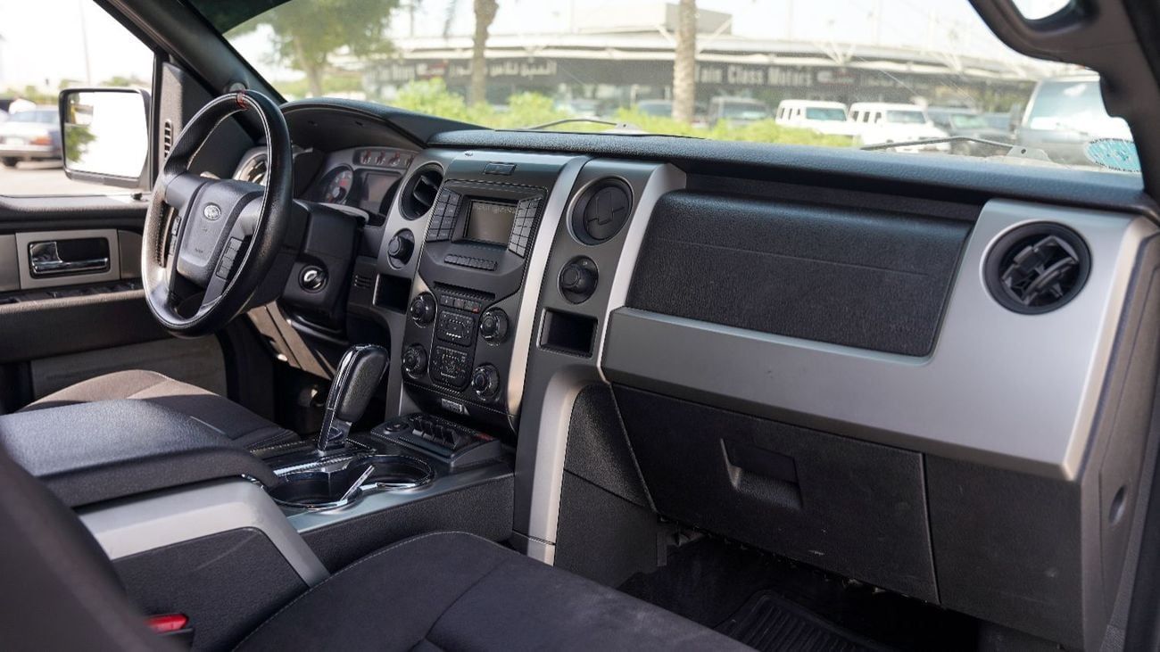 Ford F 150 Raptor Ford Raptor SVT F-150 6.2L V8 - 2013 - Perfect Condition