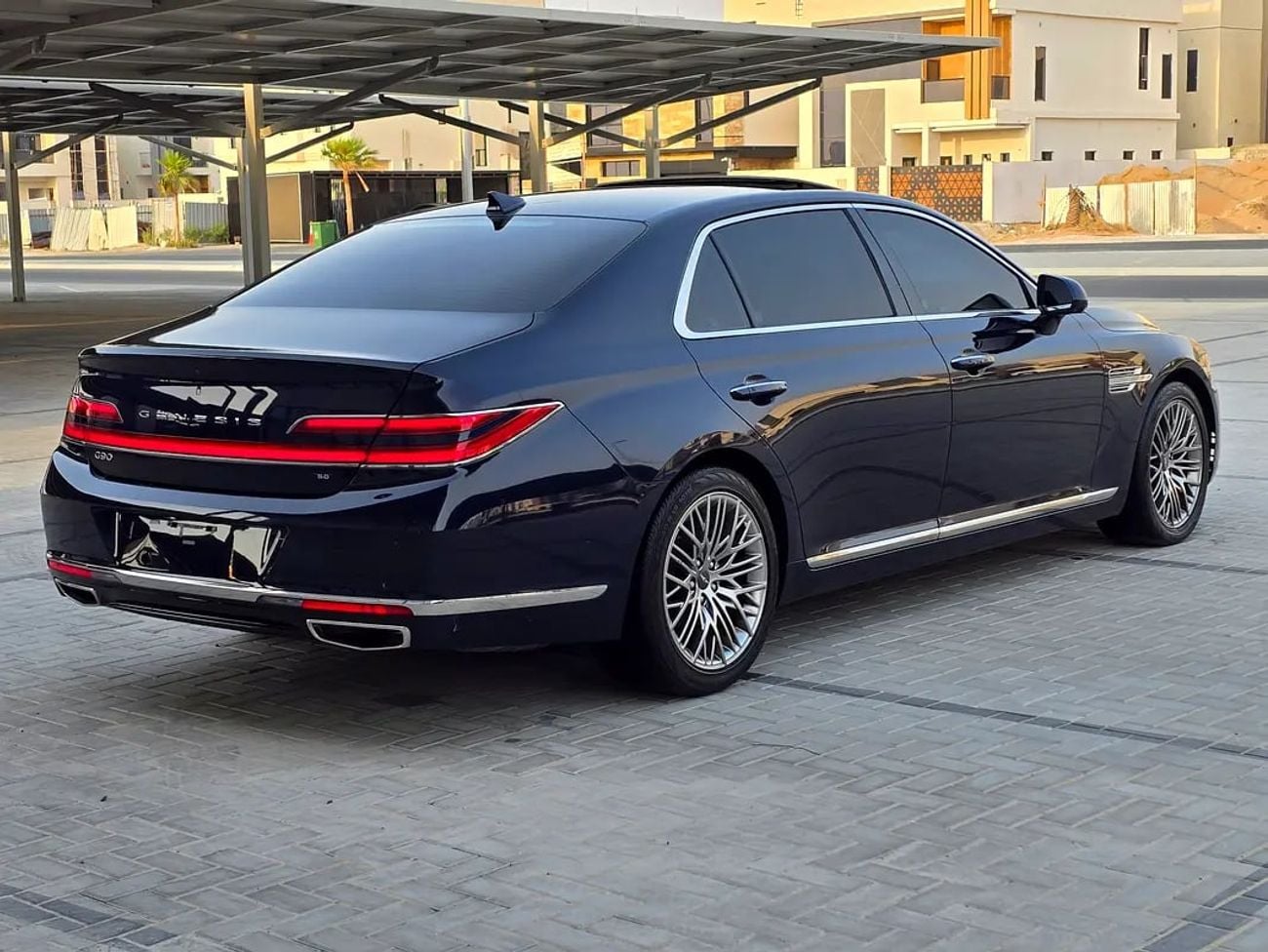 Genesis G90 Pristine Luxury - American Specs - Fully Loaded