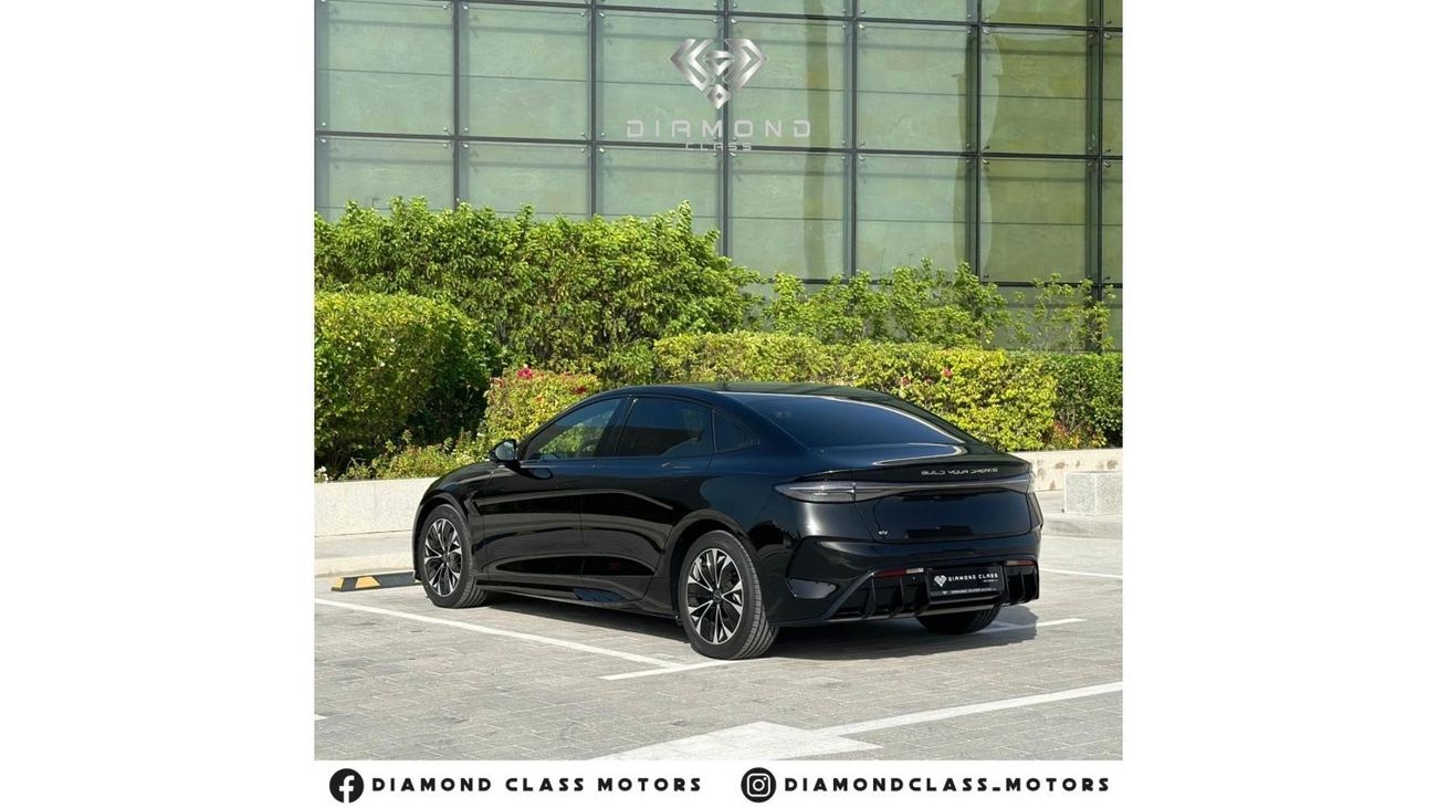 BYD Seal BYD SEAL  Champion Edition  Premium Black Panoramic  550 Range km 2024  Zero Km