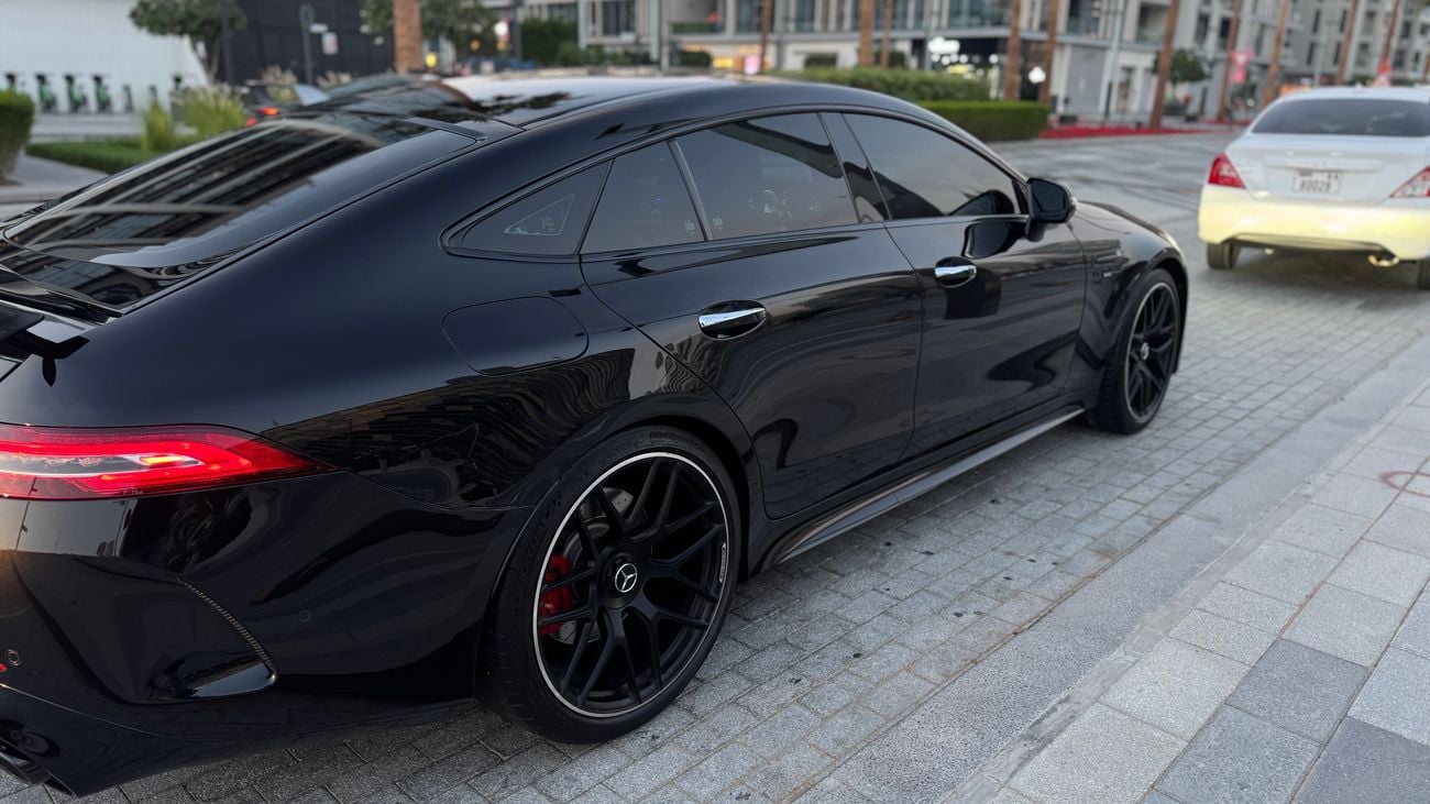 مرسيدس بنز ايه ام جي جي تي 43