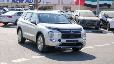 ميتسوبيشي آوتلاندر HIGHLINE ميتسوبيشي أوتلاندر 2026 – الفئة المتوسطة (G05) 2.5 لتر | SUV بسبعة مقاعد | مواصفات الخليج |