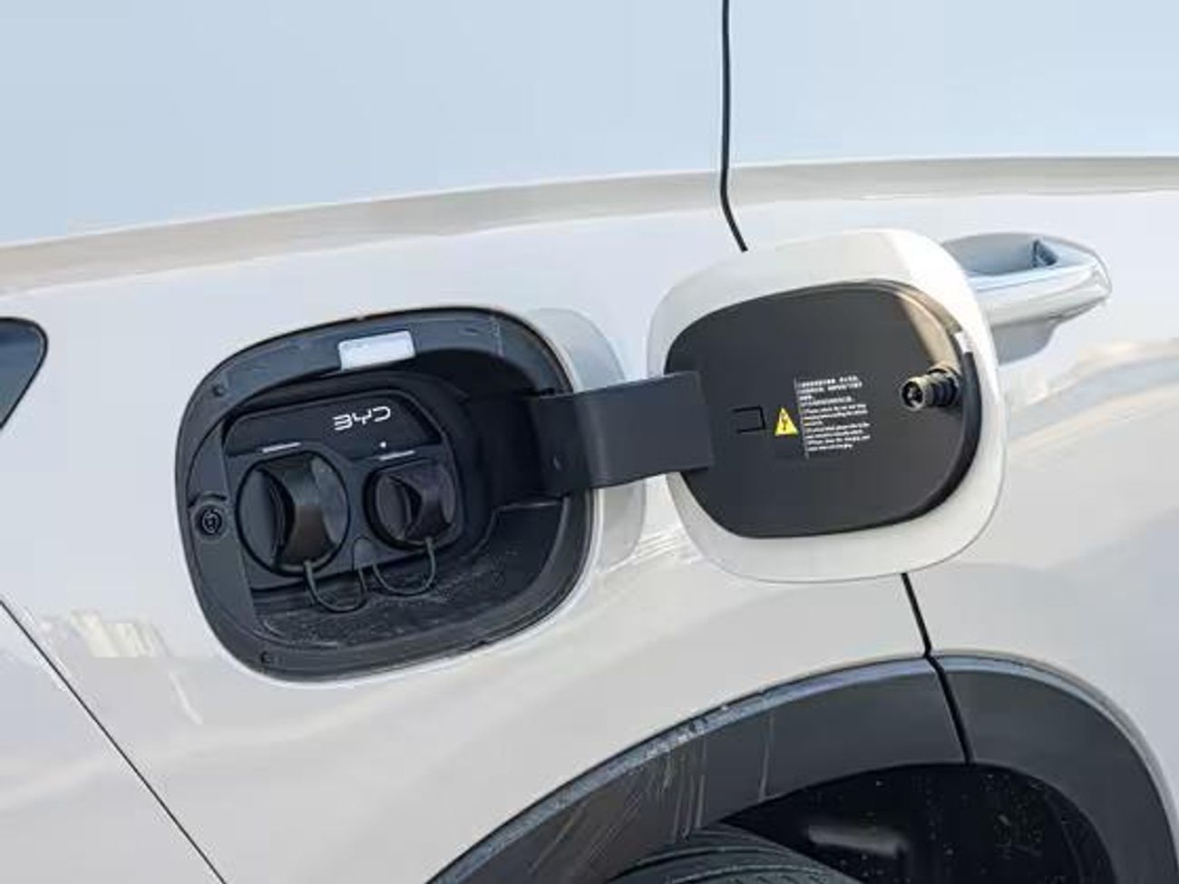 بي واي دي سونغ بلس DM-I 112KM PREMIUM