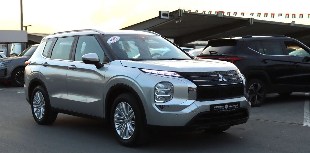 Mitsubishi Outlander GLS 2.4L Outlander 2023 - GCC - Accident-Free - 2.4L - Low Mileage - Excellent Condition