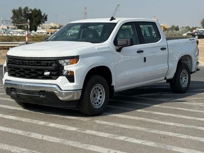 شيفروليه سيلفارادو 1500 REG/CAB TRAILBOSS CLOTH 5.3 V8 RST