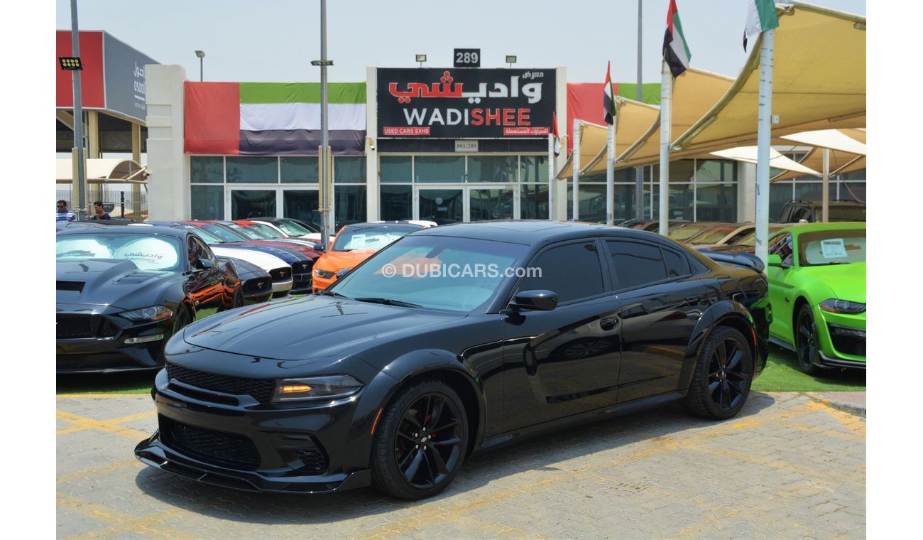 Dodge Charger 3.6L SXT (Mid) OFFER ONE WEEK//CHARGER SRT KIT//WIDE BODE//SUN ROOF//AIR BAGS/