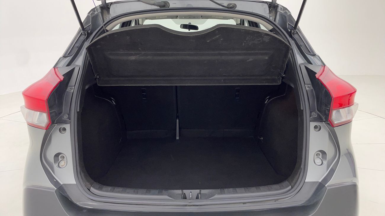 Nissan Kicks SV 1.6 | Zero Down Payment | Free Home Test Drive