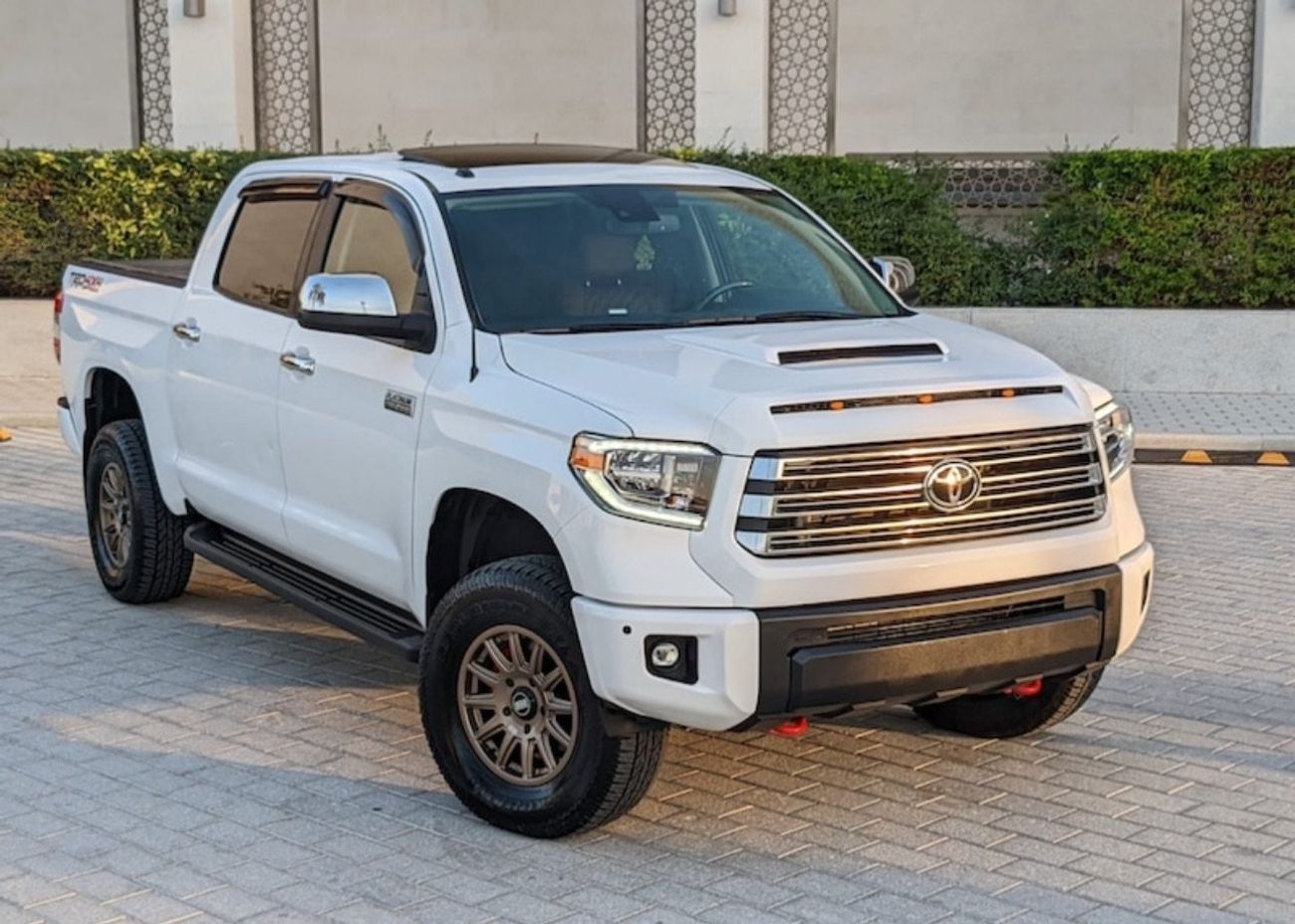 تويوتا تاندرا Toyota tundra Crewmax platinum 2019