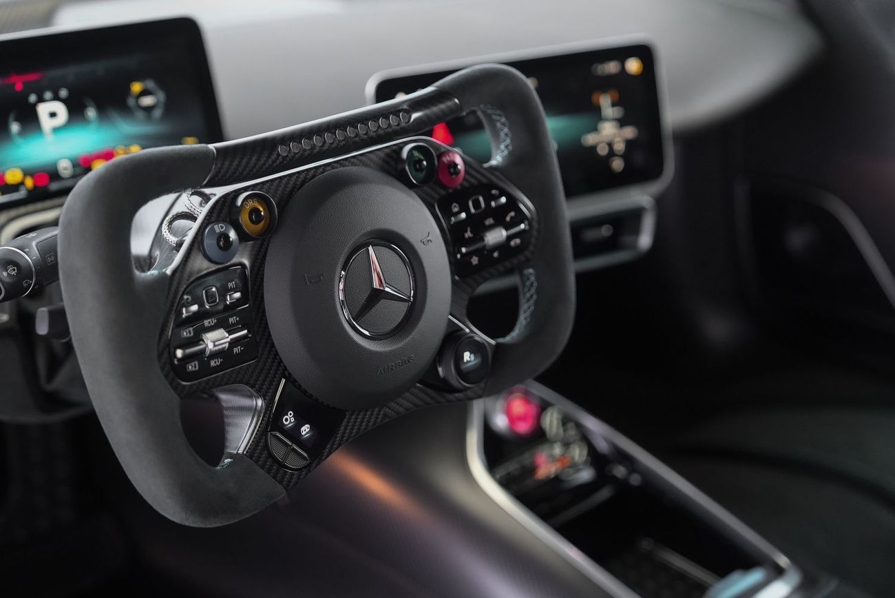 مرسيدس بنز ايه ام جي ون Mercedes Benz AMG ONE 1 of 275